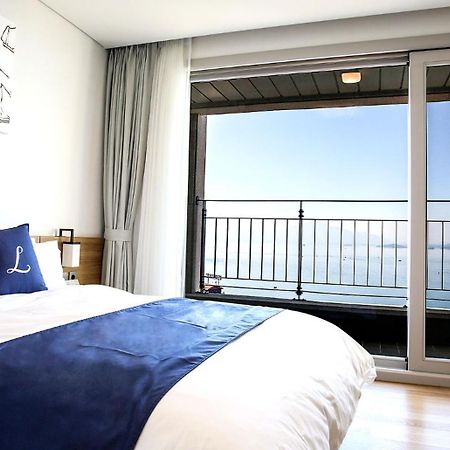 Lapis Hotel Namhae Buitenkant foto