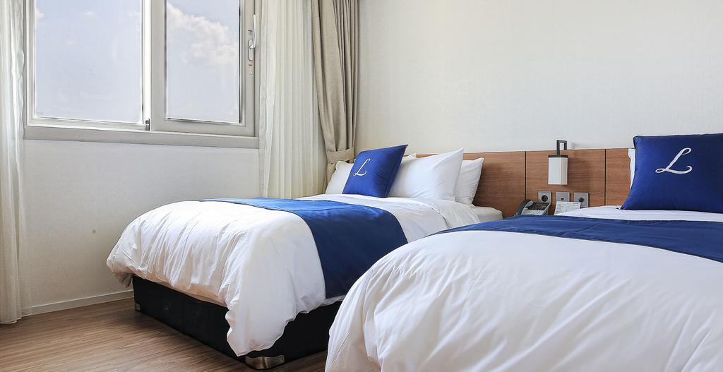 Lapis Hotel Namhae Buitenkant foto