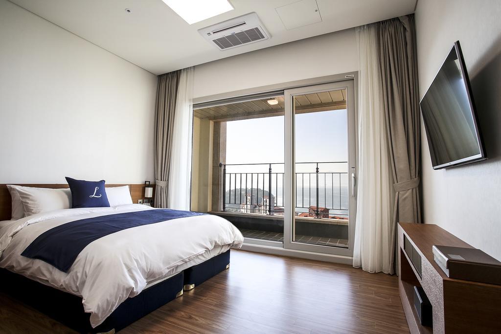 Lapis Hotel Namhae Buitenkant foto