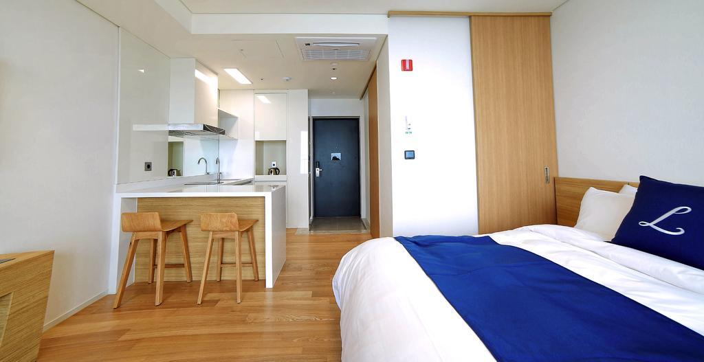Lapis Hotel Namhae Buitenkant foto