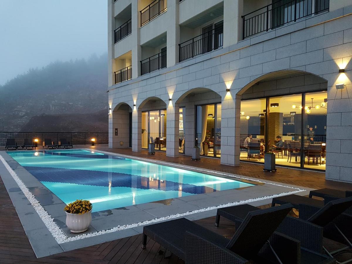 Lapis Hotel Namhae Buitenkant foto